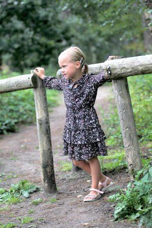 Kleid Herbstblume schwarz